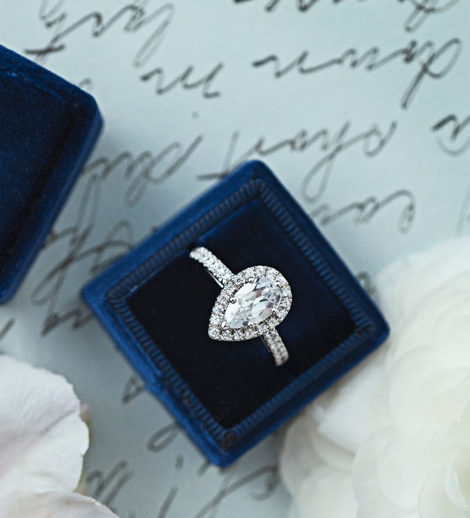 Pear Shape Halo Diamond Ring 